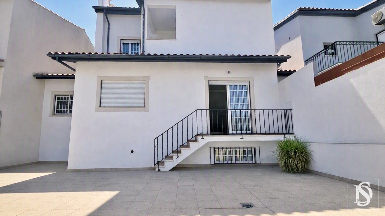 Moradia T3 para Venda em Lavos Foto 52