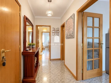 Apartamento T2 para Venda em Argoncilhe