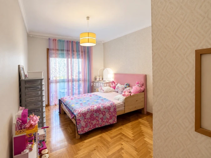 Apartamento T2 para Venda em Argoncilhe Foto 13