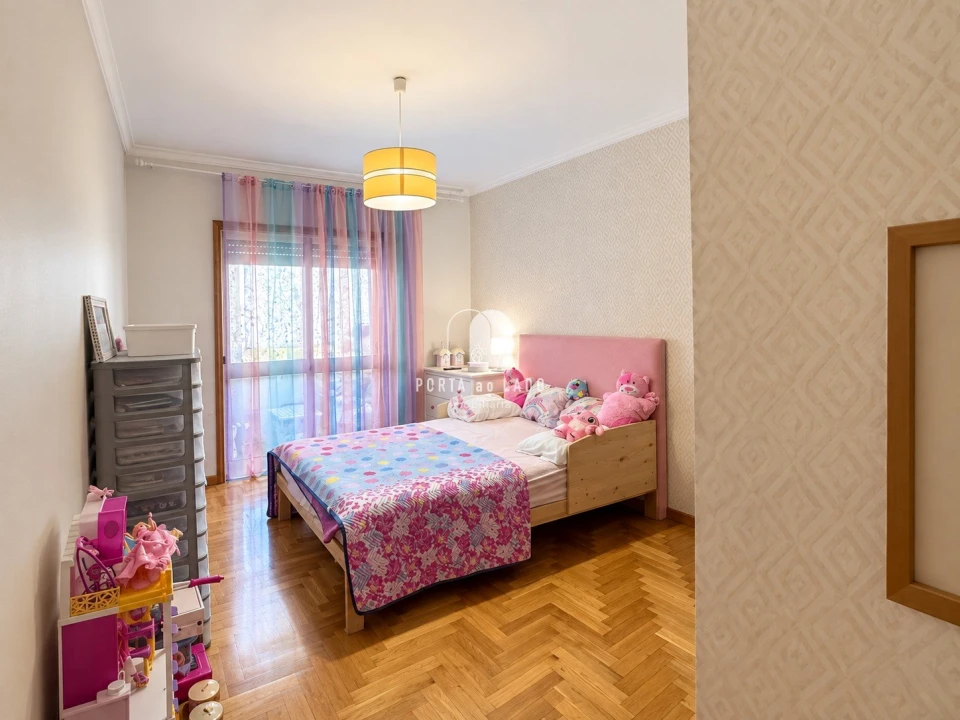 Apartamento T2 para Venda em Argoncilhe Foto 13