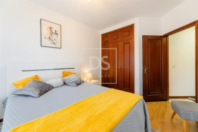 Apartamento T2 para Venda em Póvoa de Varzim, Beiriz e Argivai