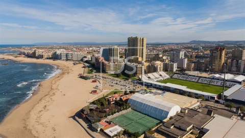 Apartamento T2 para Venda em Póvoa de Varzim, Beiriz e Argivai