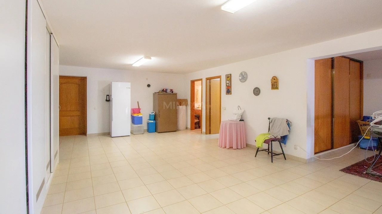 Moradia T3 para Venda em Lagos (São Sebastião e Santa Maria) Foto 33
