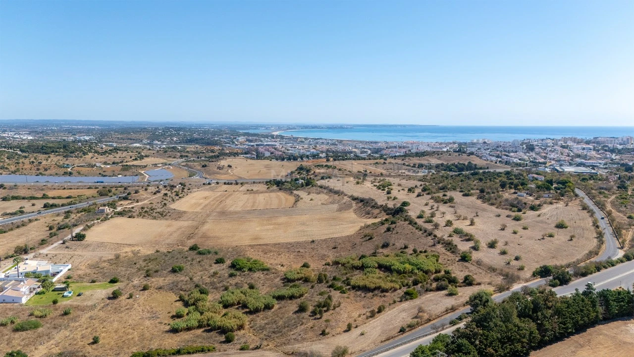 Moradia T3 para Venda em Lagos (São Sebastião e Santa Maria) Foto 60