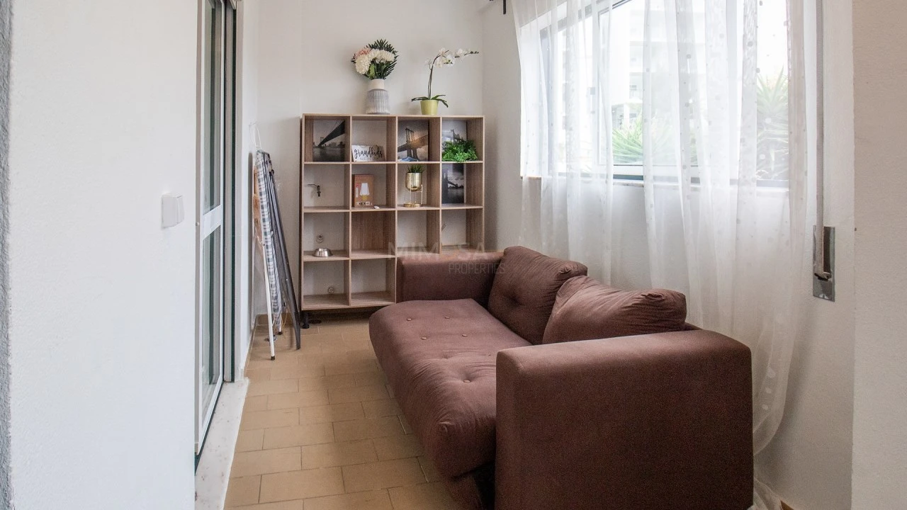 Apartamento T1 para Venda em Portimão Foto 7