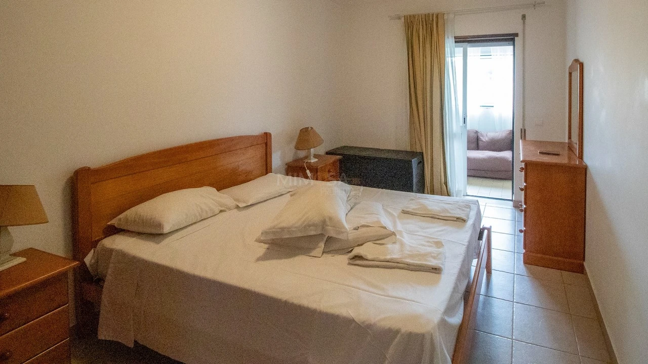 Apartamento T1 para Venda em Portimão Foto 4