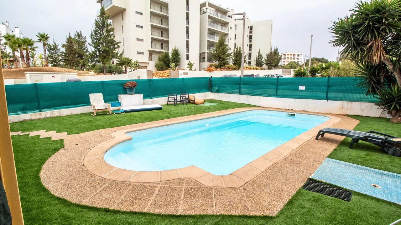 Apartamento T1 para Venda em Portimão Foto 1