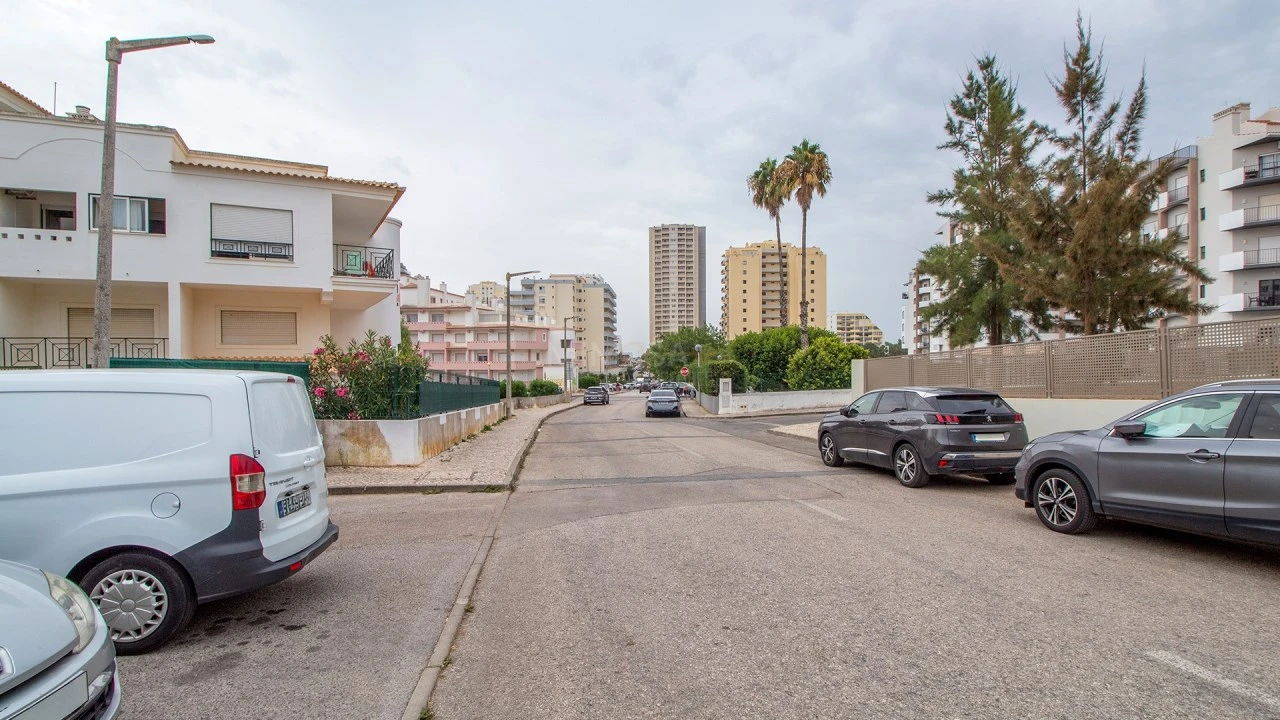 Apartamento T1 para Venda em Portimão Foto 14