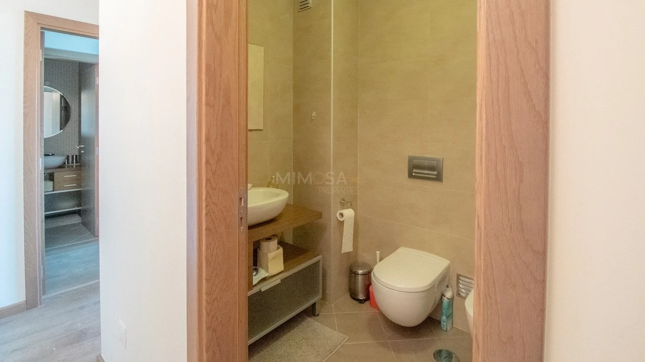 Apartamento T2 para Arrendamento em Lagos (São Sebastião e Santa Maria) Foto 15