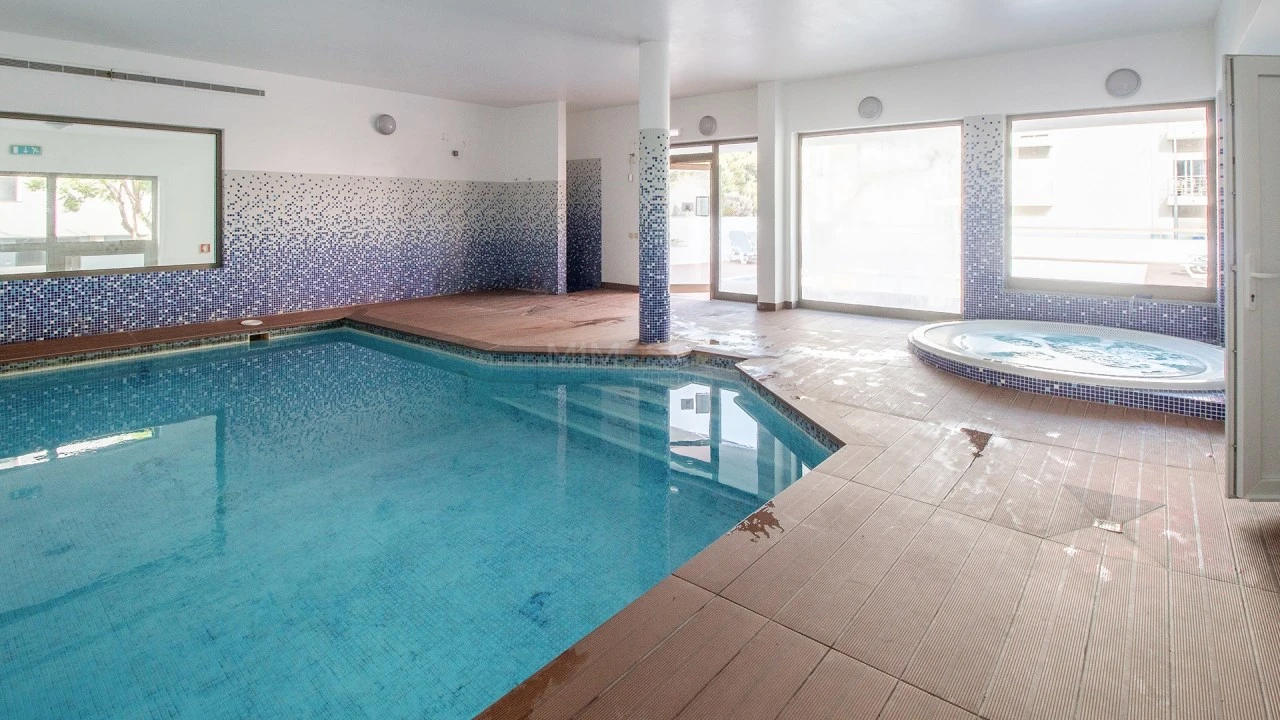 Apartamento T2 para Arrendamento em Lagos (São Sebastião e Santa Maria) Foto 19