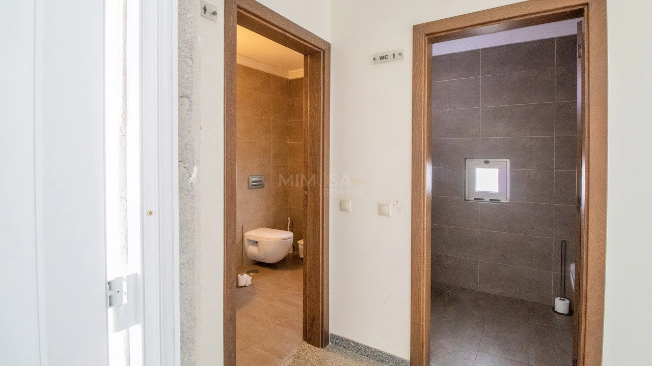 Apartamento T2 para Arrendamento em Lagos (São Sebastião e Santa Maria) Foto 20