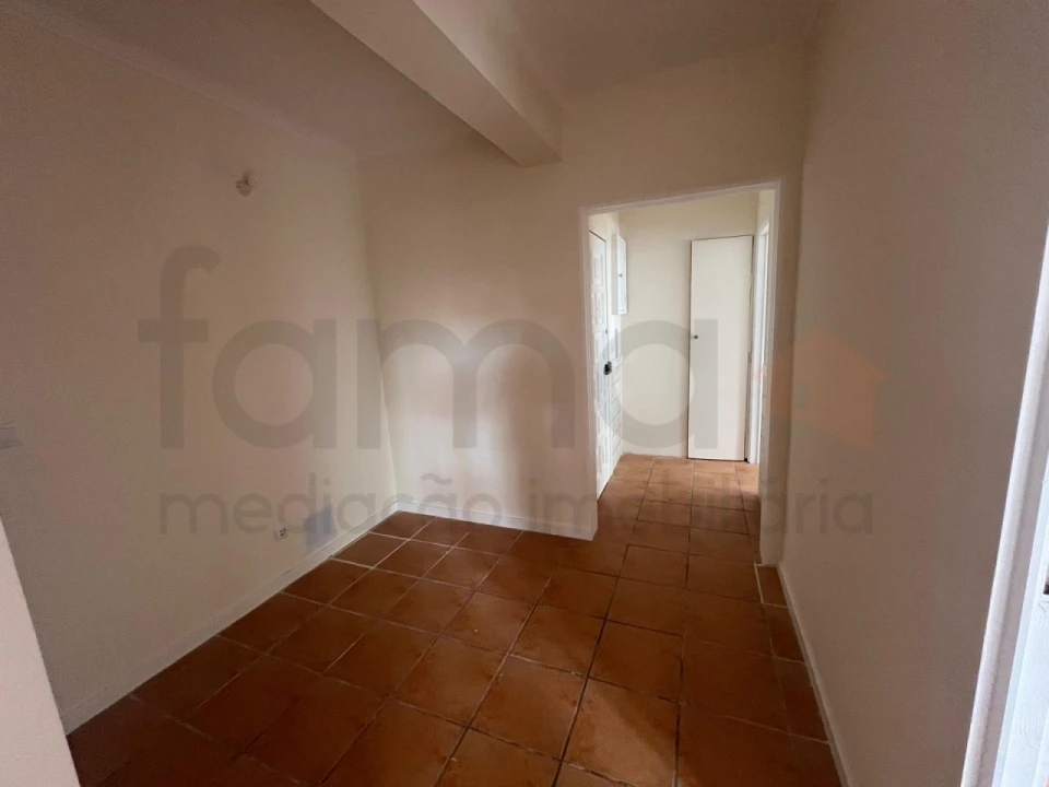 Apartamento T3 para Venda em Algueirão-Mem Martins Foto 21