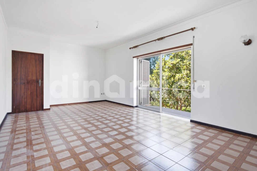 Moradia T2 para Venda em Joane Foto 4
