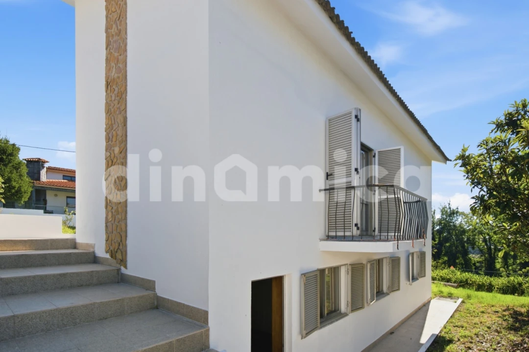 Moradia T2 para Venda em Joane Foto 16