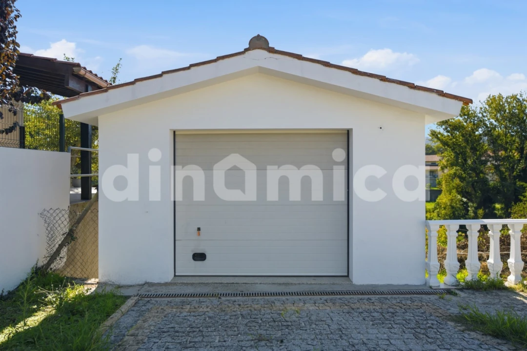 Moradia T2 para Venda em Joane Foto 18