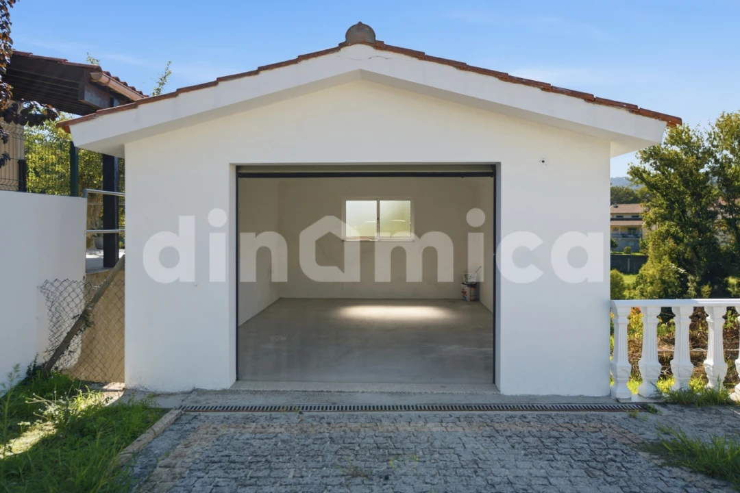 Moradia T2 para Venda em Joane Foto 19