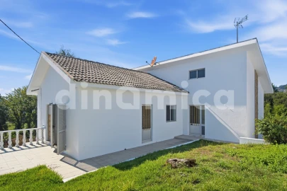 Moradia T2 para Venda em Joane