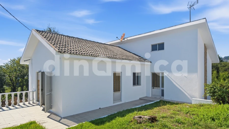 Moradia T2 para Venda em Joane