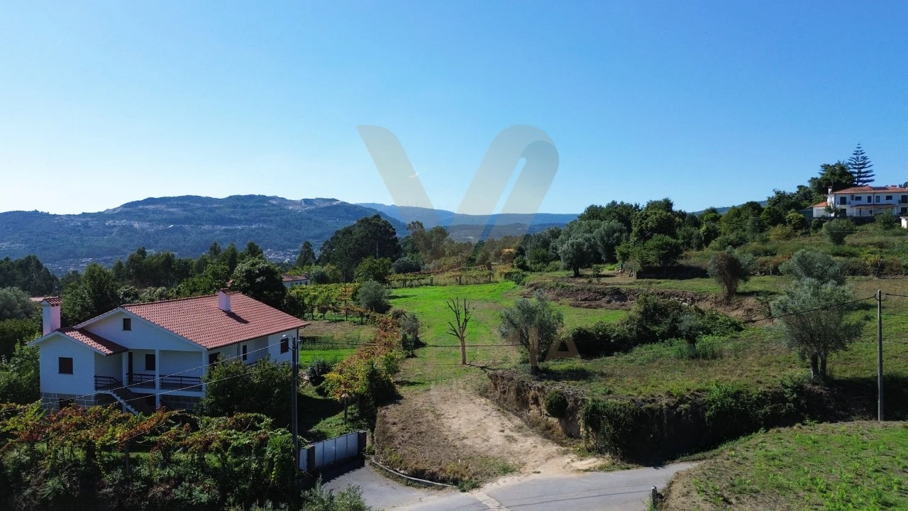 Terreno para Venda em Calheiros Foto 6