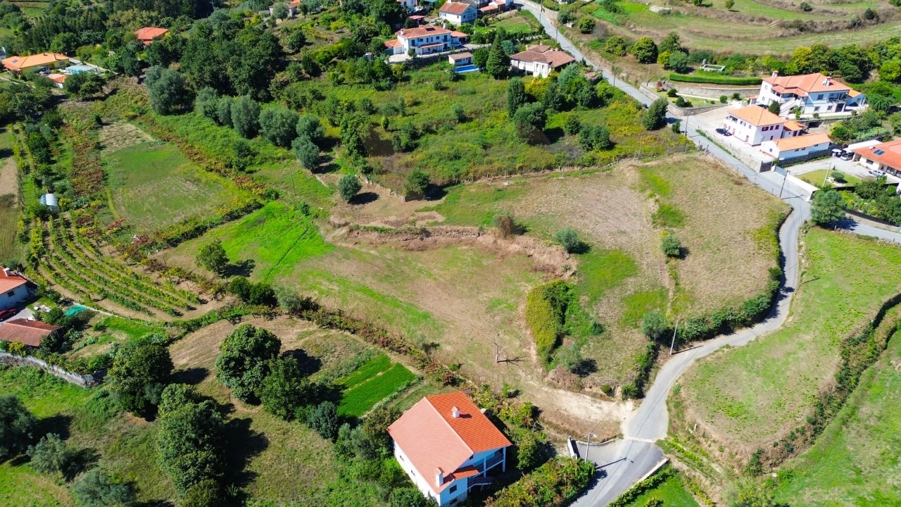 Terreno para Venda em Calheiros Foto 7