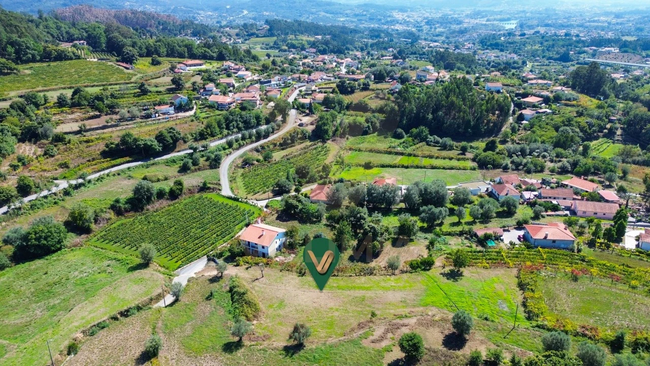 Terreno para Venda em Calheiros Foto 10