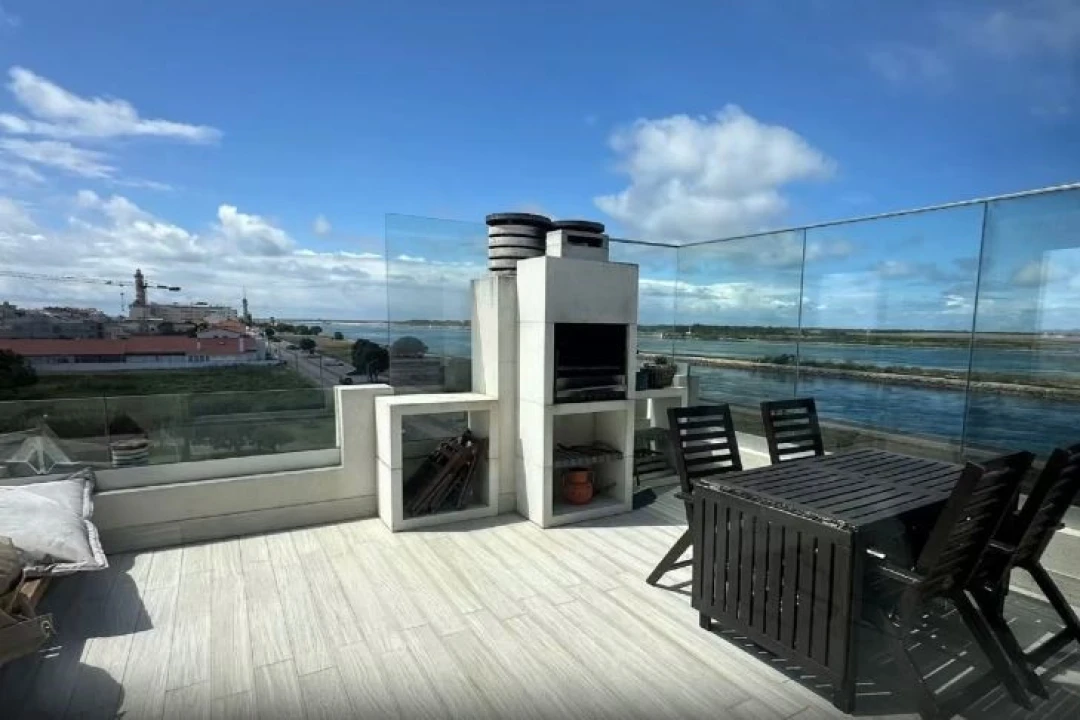 Apartamento T2 para Arrendamento em Gafanha da Nazaré Foto 8