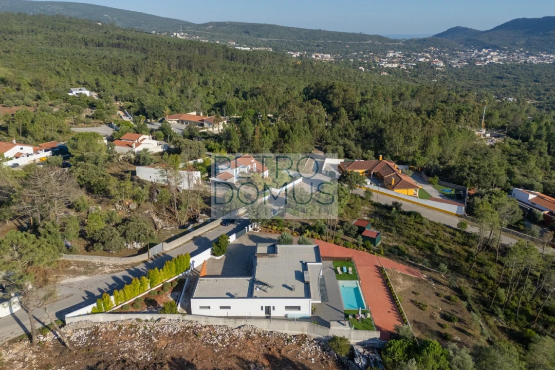 Moradia T3 para Venda em Mira de Aire Foto 58