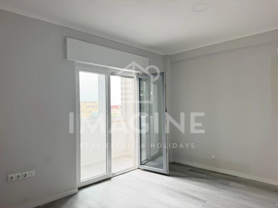 Apartamento T2 para Venda em Setubal (São Sebastião) Foto 9