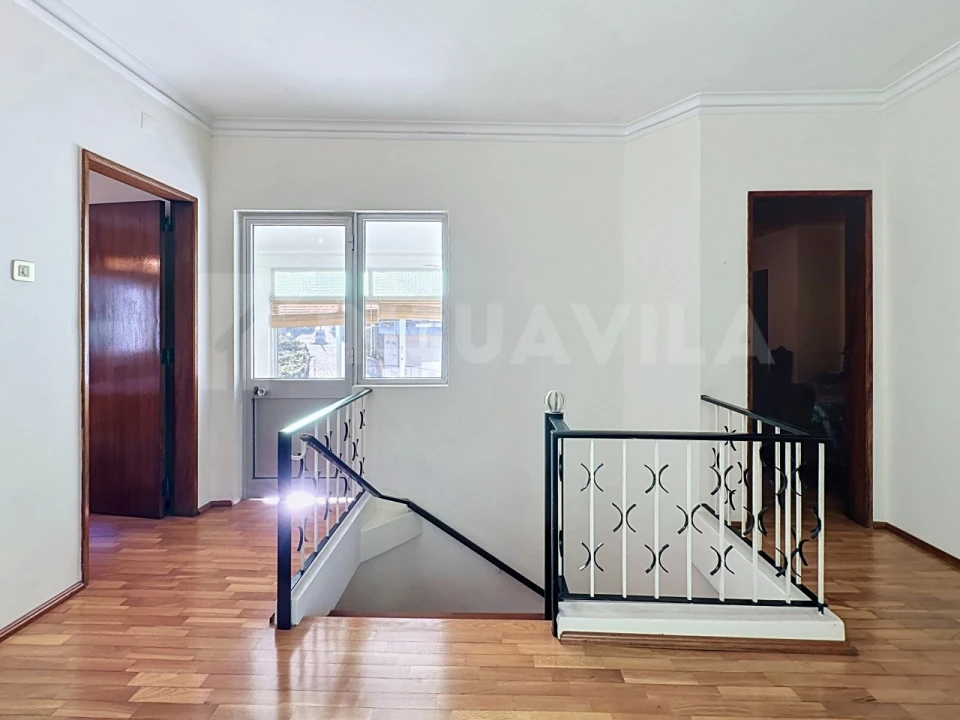 Moradia T5 para Venda em Venade e Azevedo Foto 15