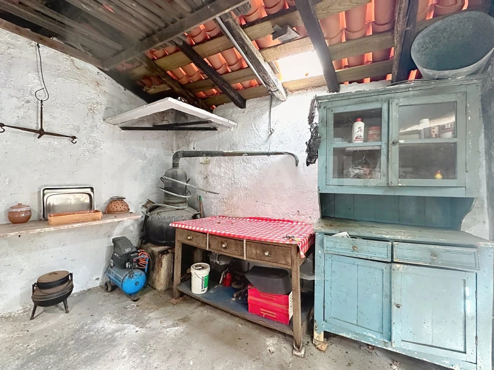 Moradia T5 para Venda em Venade e Azevedo Foto 30