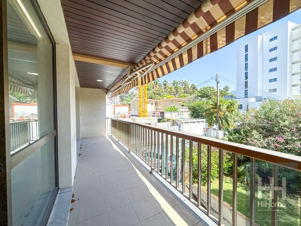Apartamento T4 para Venda em São Martinho Foto 21