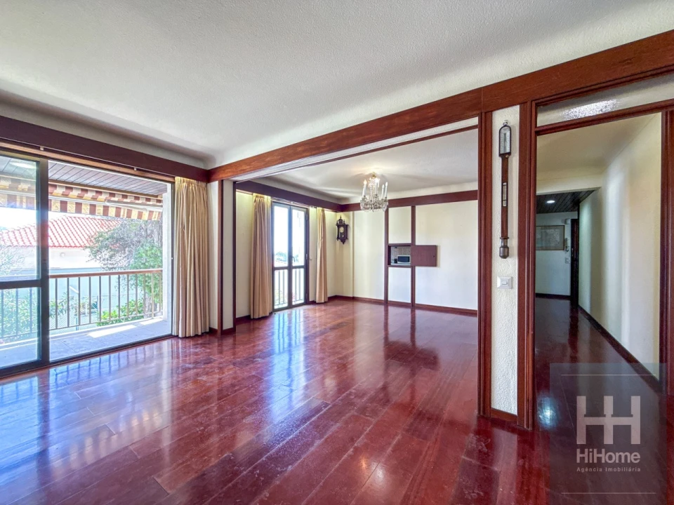 Apartamento T4 para Venda em São Martinho Foto 48