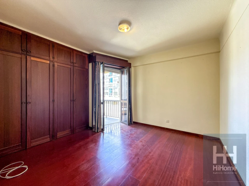 Apartamento T4 para Venda em São Martinho Foto 51