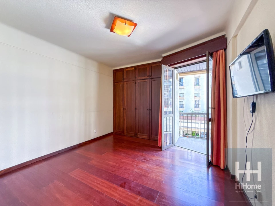 Apartamento T4 para Venda em São Martinho Foto 54