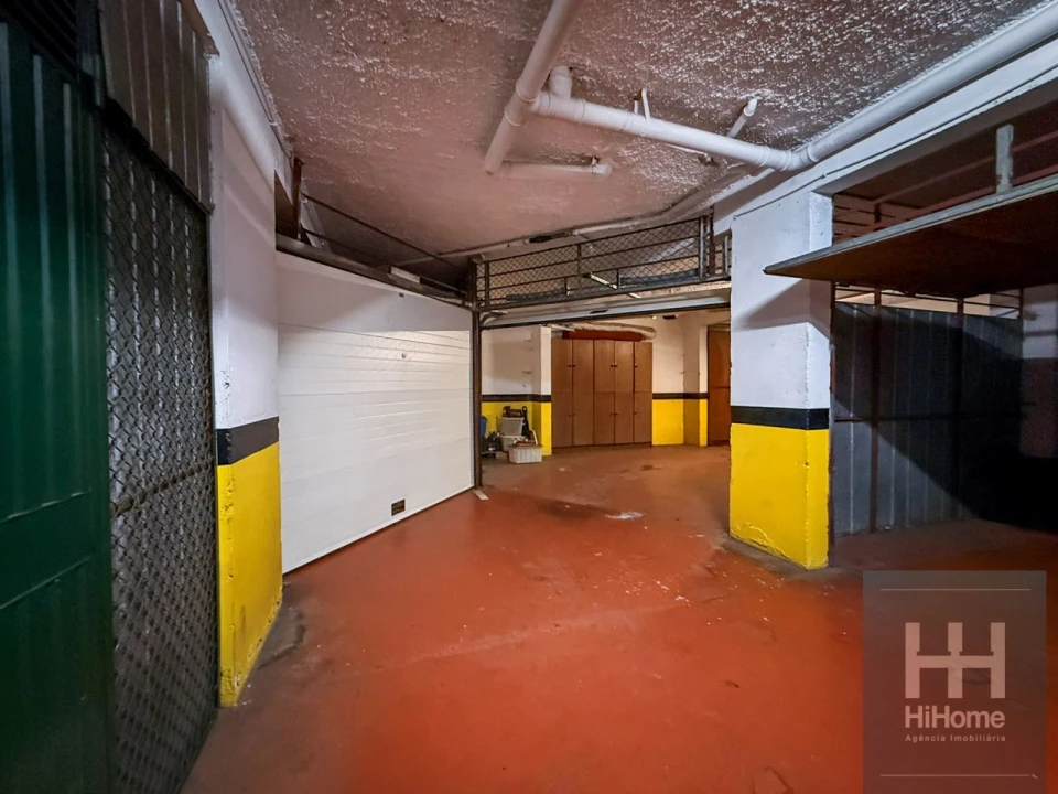 Apartamento T4 para Venda em São Martinho Foto 61