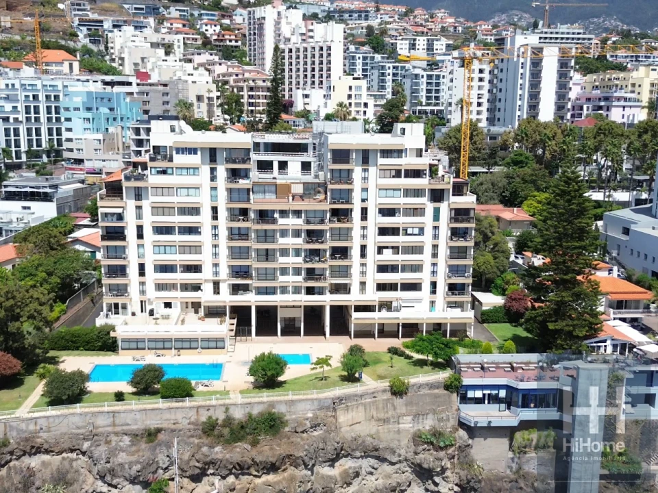 Apartamento T4 para Venda em São Martinho Foto 73