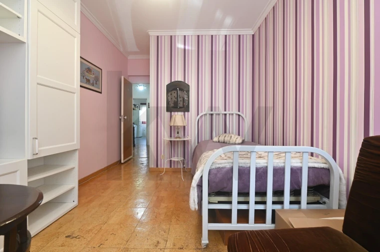 Apartamento T4 para Venda em Algueirão-Mem Martins Foto 6