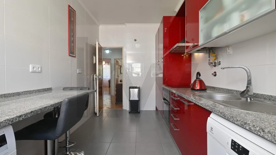 Apartamento T4 para Venda em Algueirão-Mem Martins
