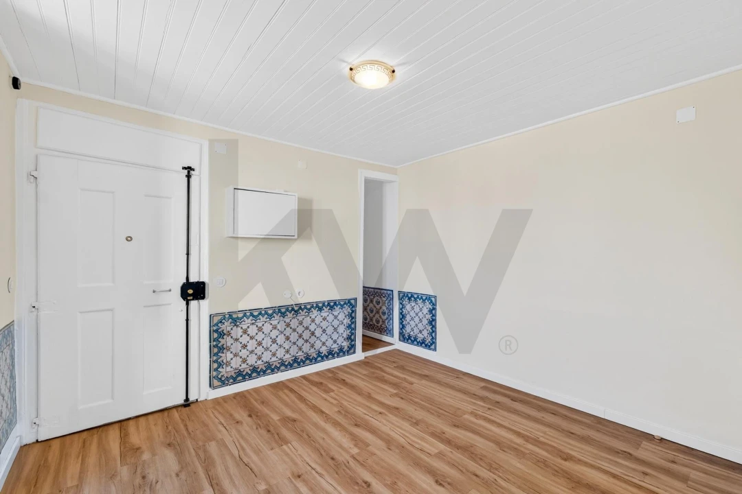 Apartamento T2 para Venda em São Vicente Foto 4
