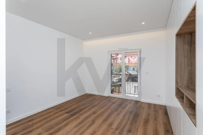 Apartamento T4 para Venda em Ramada e Caneças
