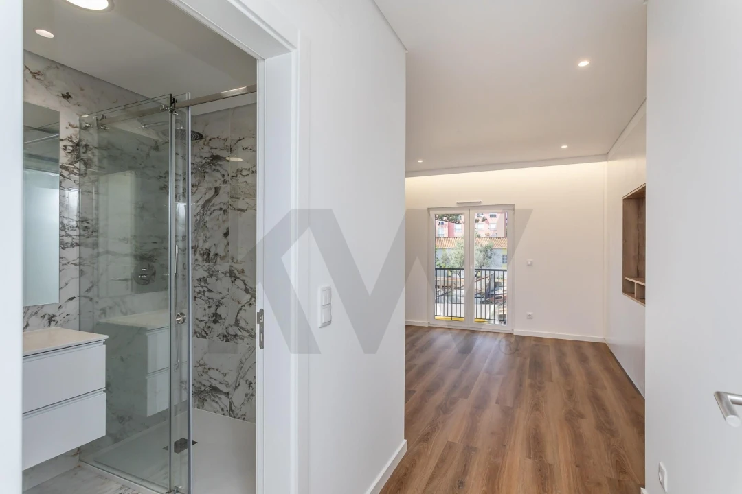 Apartamento T4 para Venda em Ramada e Caneças Foto 27