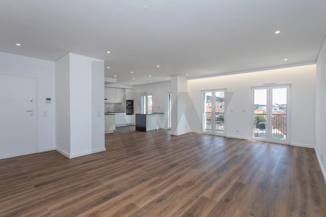 Apartamento T4 para Venda em Ramada e Caneças Foto 1