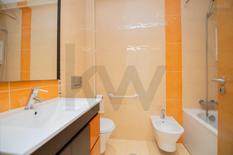 Apartamento T2 para Venda em Portimão Foto 31