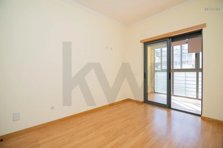 Apartamento T2 para Venda em Portimão Foto 33