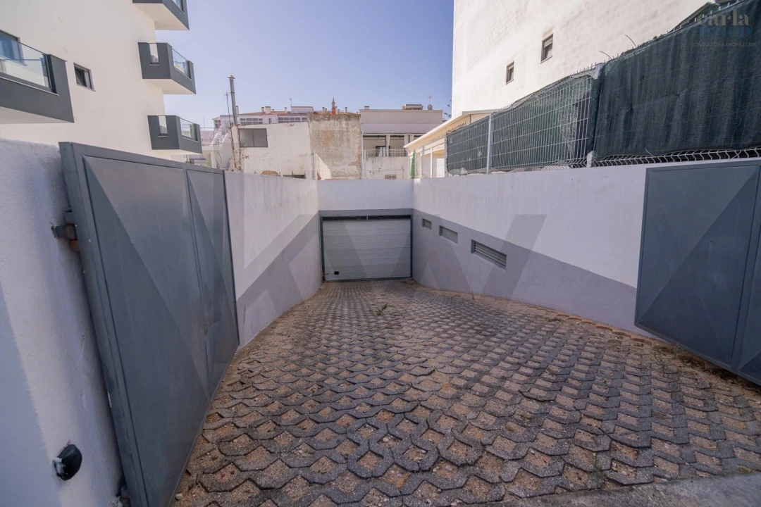 Apartamento T2 para Venda em Portimão Foto 5