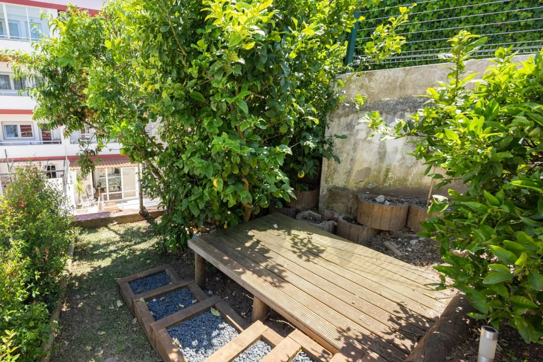 Apartamento T2 para Venda em São Domingos de Rana Foto 25