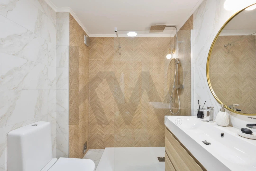 Apartamento T2 para Venda em São Domingos de Rana Foto 18
