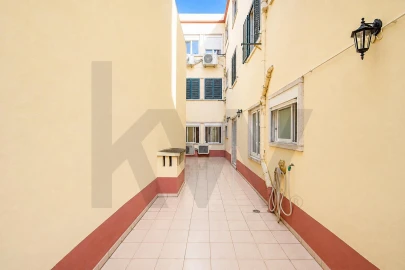 Apartamento T4 para Venda em Arroios