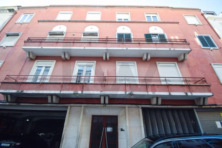 Apartamento T4 para Venda em Arroios Foto 41