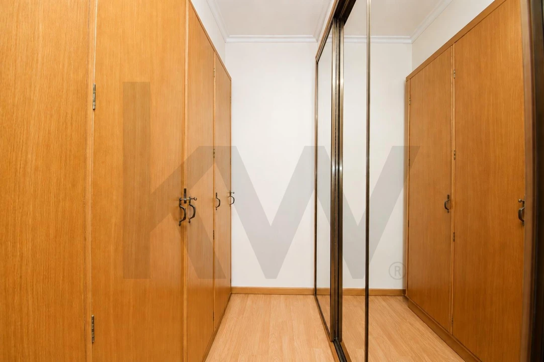 Apartamento T4 para Venda em Arroios Foto 18